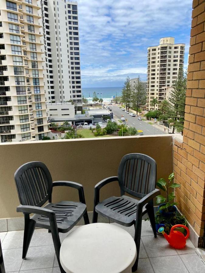 Surfers Holiday Apartments Голд-Кост Экстерьер фото